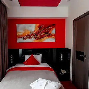 Hotel Mildom Premium