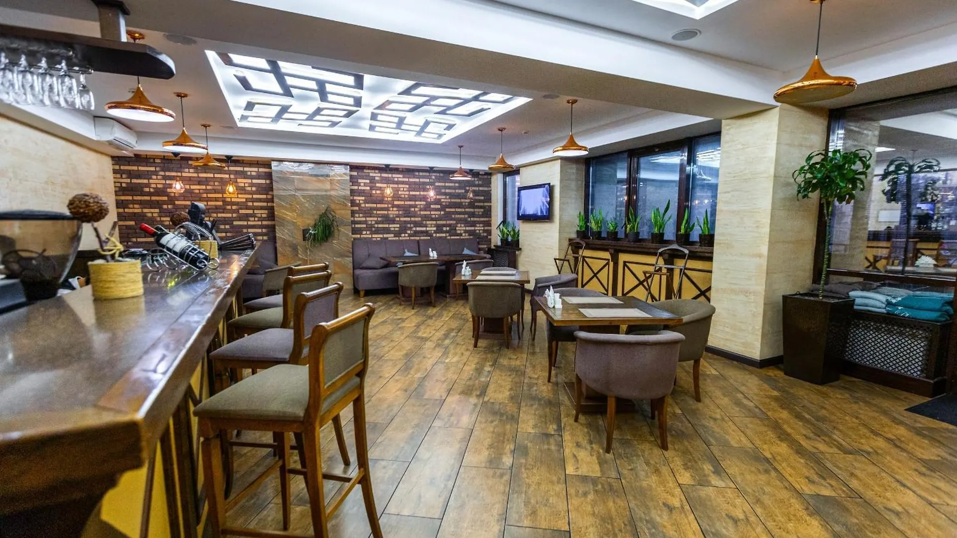 Plaza Hotel Almaty