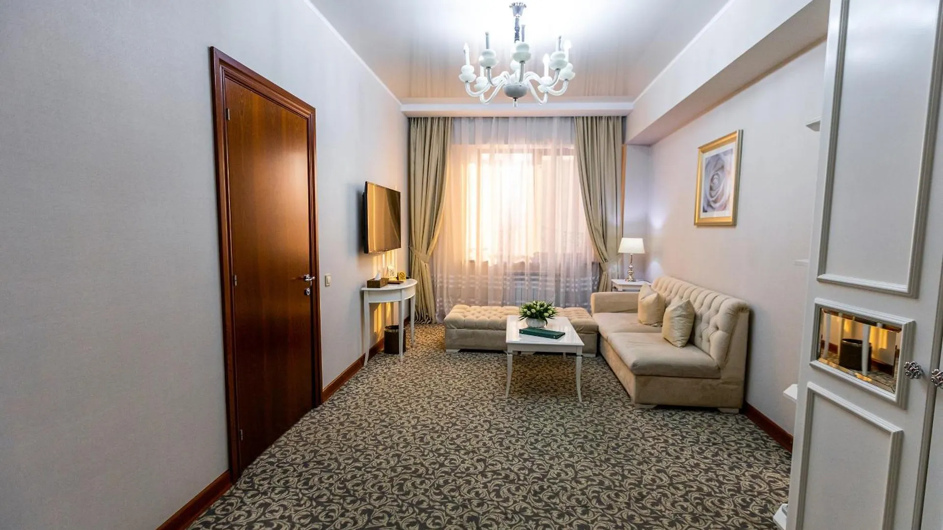 ****  Plaza Hotel Alma-Ata Kazakstan