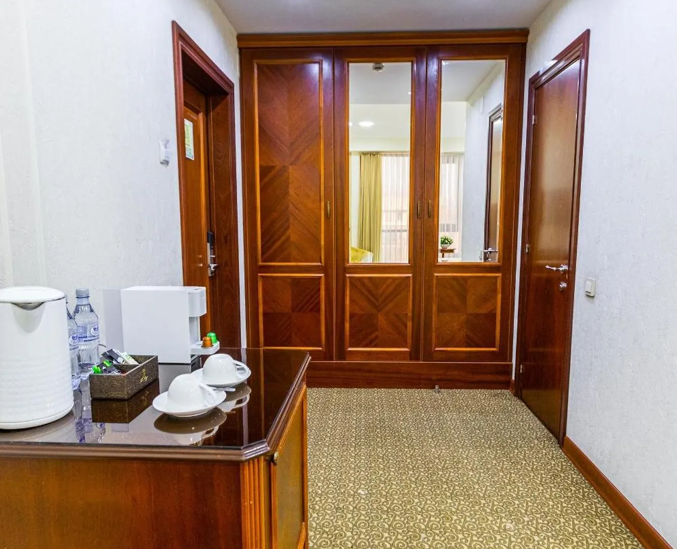 ****  Plaza Hotel Alma-Ata Kazakstan
